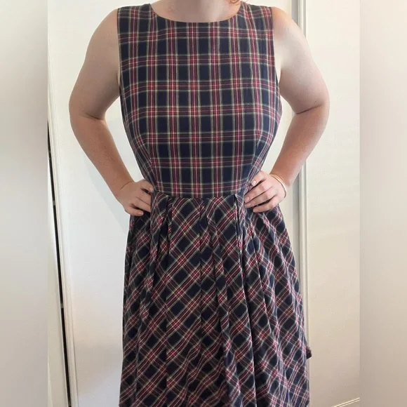 Checked Dress - Picture 5 of 8